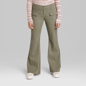 Wild fable low rise chino Olive Green Flared Pants size 10